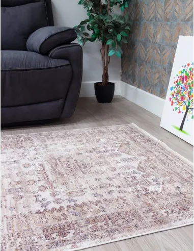 Kashmera Heriz Rug - Various Sizes