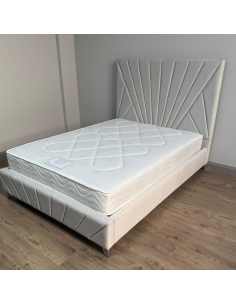 Leicester 4FT6 Bedframe - Silver