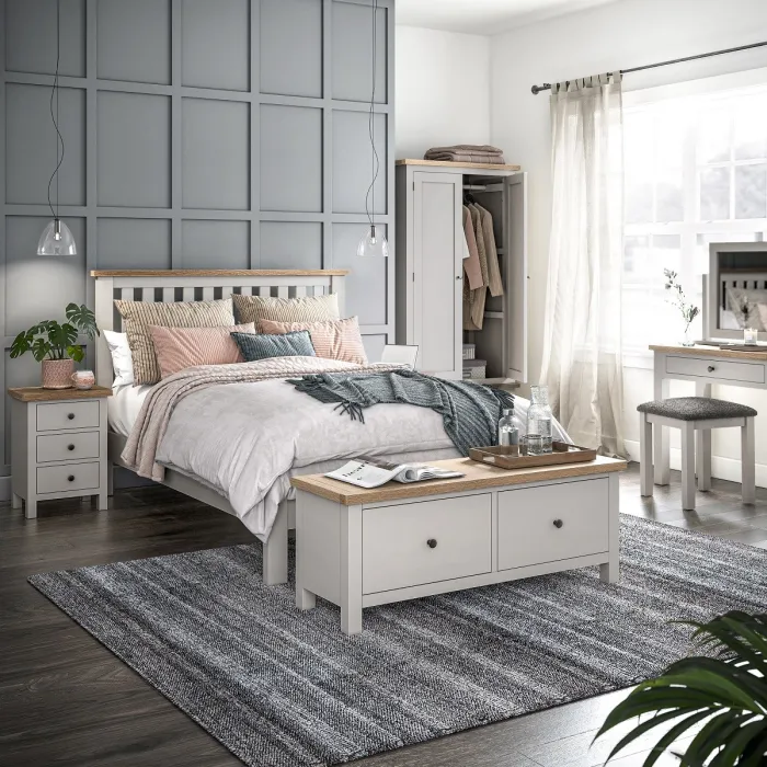 Turnberry Bedside Locker - Grey