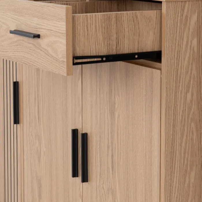 Tessa 3 Door 2 Drawer Sideboard - Natural Oak Effect