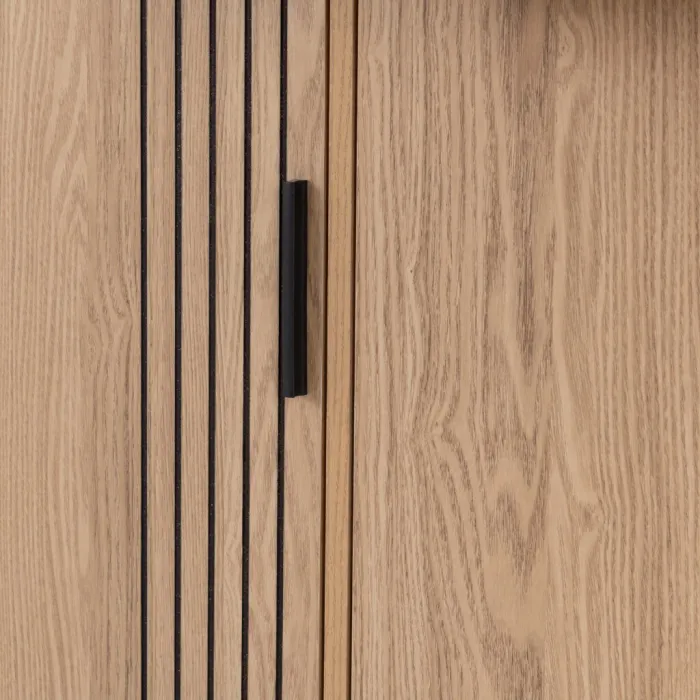 Tessa 3 Door 2 Drawer Sideboard - Natural Oak Effect